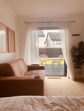 The Maiden Studio. Derry city. Studio Apartment.